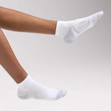 Feetures Plantar Fasciitis UltraLight Compression Sock Quarter